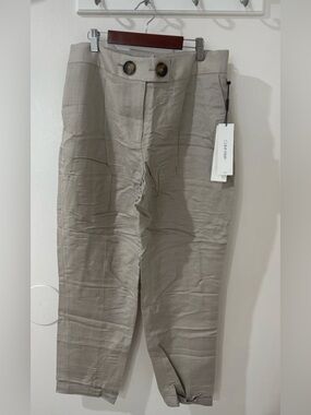 Calvin Klein women’s linenTaupe Straight-Leg Chinos